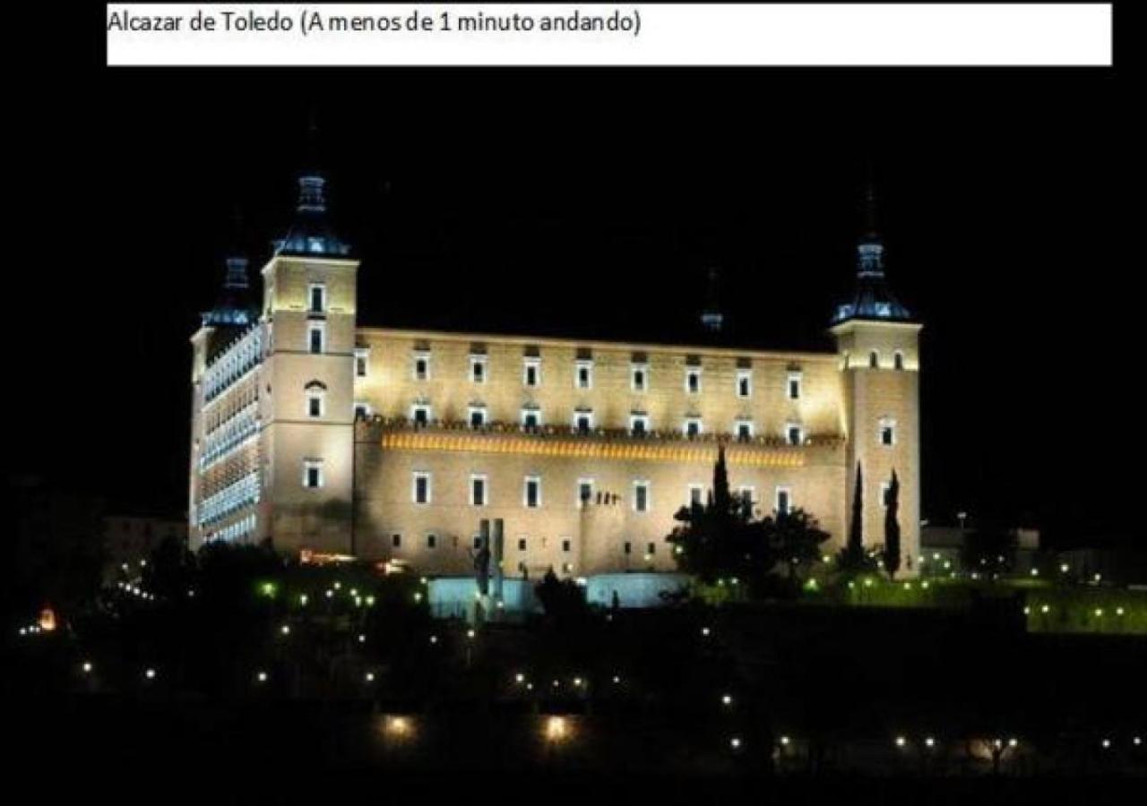 Apartamentos La Casa Del Grial Toledo Exterior photo